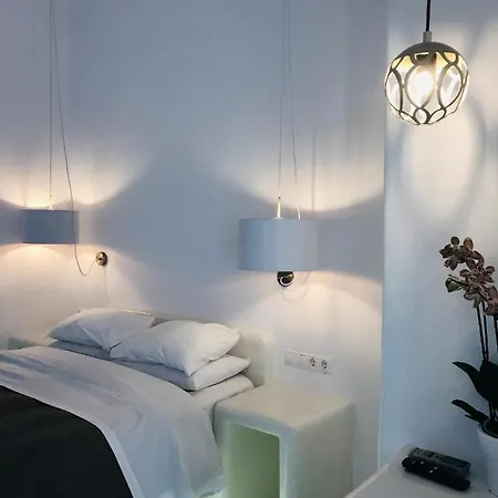 Taki'S Guests Bed & Breakfast Naxos City Exterior photo